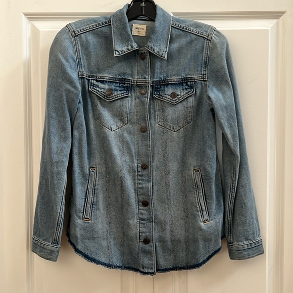 Gap Women’s Denim Jacket - Picture 1 of 3